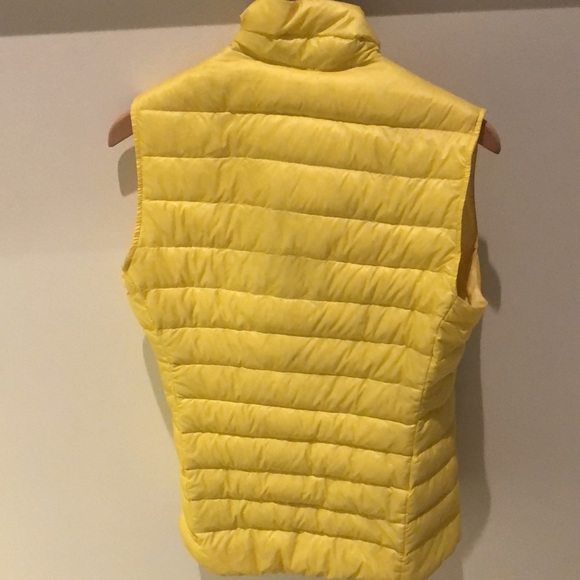 Retro REI Co-op down feather vest - Picture 2 of 2